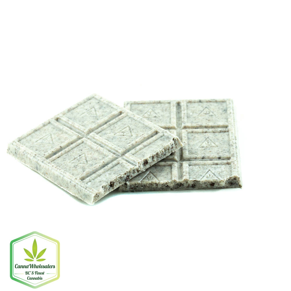 Inhouse – Cookies & Cream Chocolate Bar 300MG